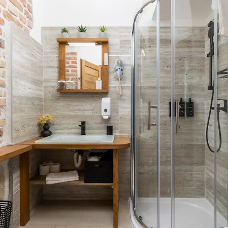 Casa de hóspedes The House 4*