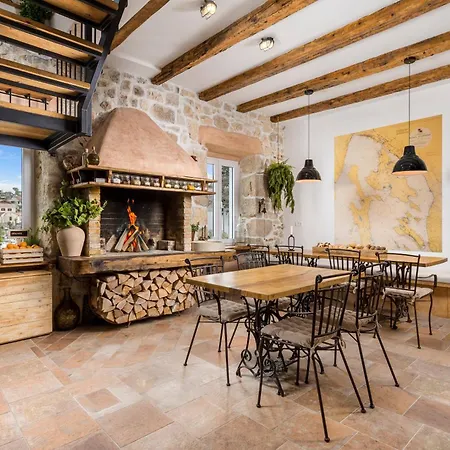 The House Guest house Malinska