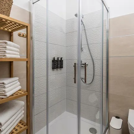 بيت ضيافة The House